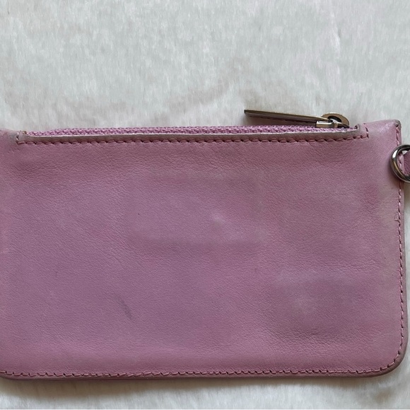 100% Authentic Pre Owned Chanel coin purse. - Picture 4 of 11